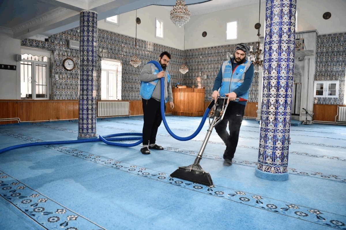 Balıkesir’de Camiler Ramazan’a Hazır